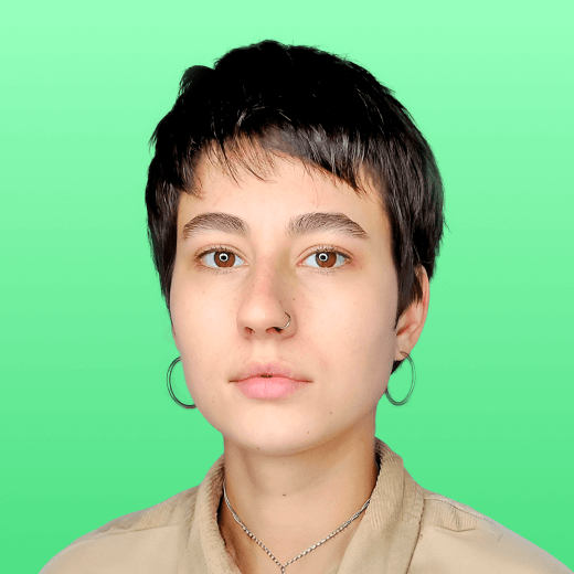 Полина Петрова